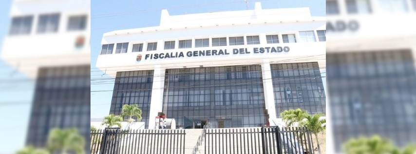 Pie de Foto.- Los cuerpos encontrados sobre el tramo de la ranchería Macayo Primera y Quinta Sección, colindante con Tabasco, informó la FGE. Foto @FGEChiapas