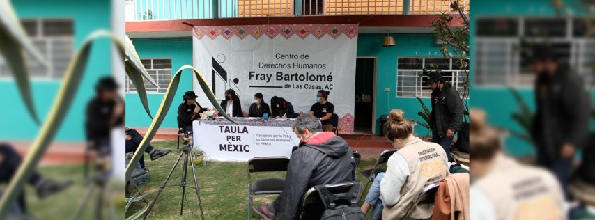 Pie de Foto.- Los asistentes al encuentro, provenientes de 17 parroquias de la diócesis de San Cristóbal, recibieron la noticia del allanamiento a la vivienda de Dora, ocurrido el 22 de este mes en San Cristóbal, “con profunda consternación e indignación”. Foto: @taulapermexic