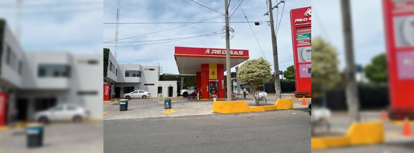 Pie de Foto.- Gasolineras han suspendido el servicio por falta de combustible en Tapachula, Chiapas. Foto Edgar H. Clemente