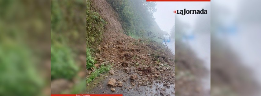 Pie de Foto.- Los caminos de la sierra de Chiapas están severamente dañados lo que dificulta el traslado de cultivos y la vida cotidiana en general. Foto: Cortesía