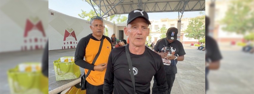 Pie de Foto.- De acuerdo al Centro de Dignificación Humana AC, en Tapachula hay más de un centenar de cubanos en esa situación, pero también han documentado casos en Palenque, en el norte de Chiapas, y en Villahermosa, en el vecino estado de Tabasco. Foto: Edgar H. Clemente