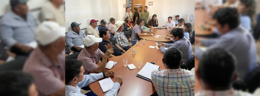 Pie de Foto.- Reunión de maiceros de Comalapa y La Trinitaria.