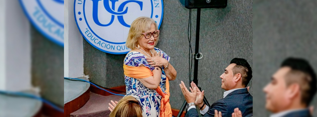 Pie de Foto.- Rosalía Buaún Sánchez, presidenta de la Asociación Nacional de Locutores, fue desconocida por representantes de las delegaciones de Chiapas. Foto Difundida en redes sociales.