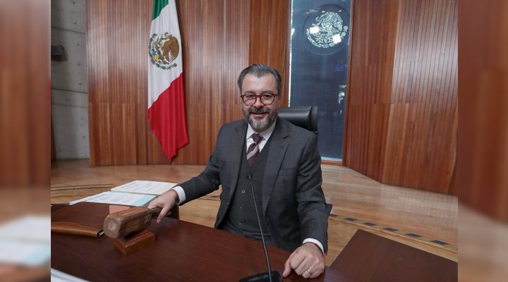 Gilberto Bátiz García