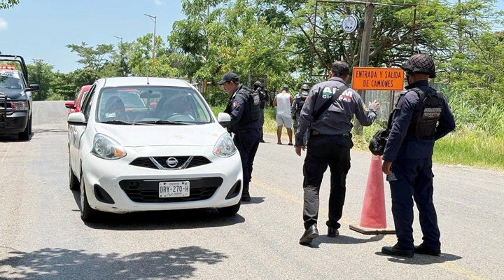 Pie de Foto.- La FGE de Chiapas añadió que un equipo multidisciplinario trabaja en el área para realizar las diligencias correspondientes. Foto: @FGEChiapas