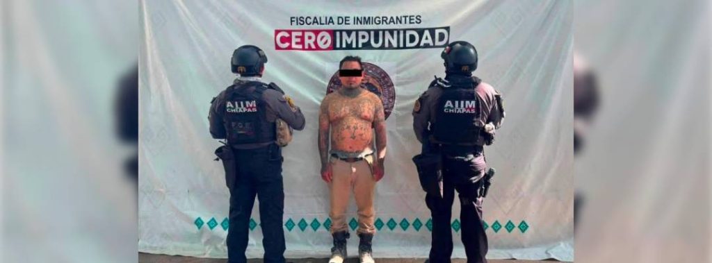 Pie de Fito.- El fiscal general del estado, Jorge Luis Llaven Abarca, informó de la captura de Roberto Ismael “N”, alias 'Little Man', de 37 años de edad y origen salvadoreño. Foto: FGE Chiapas.