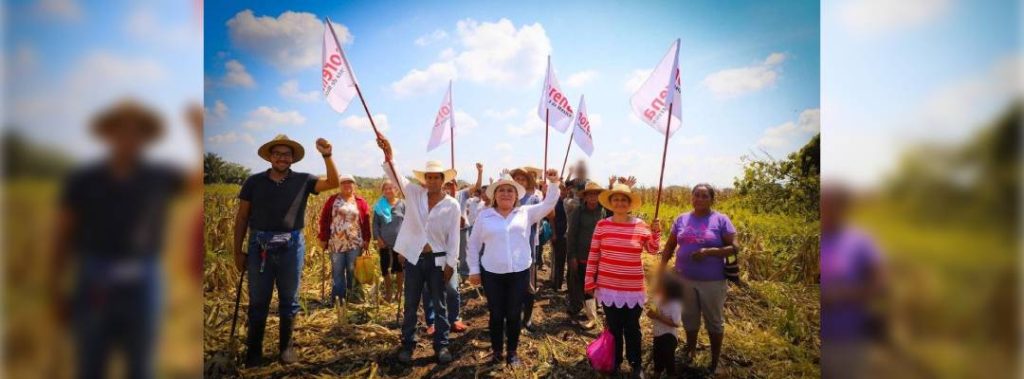 Pie de Foto.- Un ex funcionario municipal de Suchiate, Chiapas, denunció públicamente a la ex alcaldesa de esa demarcación, Sonia Eloina Hernández Aguilar, por amenazas y orquestar un plan para asesinar al actual edil Elmer Vázquez Gallardo. Foto tomada de https://www.facebook.com/soniaeloina.hernandezaguilar