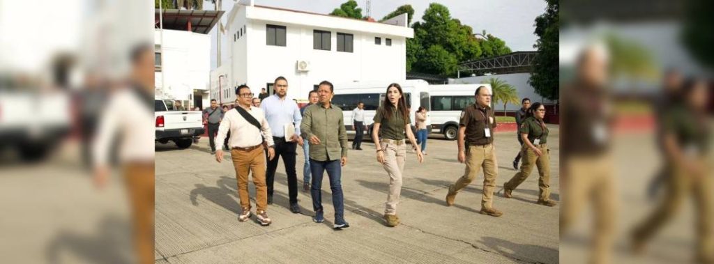 Pie de Foto.- Autoridades estatales y federales estrecharán la colaboración con el Centro Antipandillas Transnacional para detectar a personas con antecedentes delictivos. Foto Fiscalía de Chiapas.