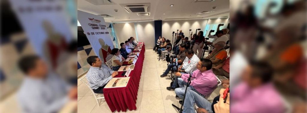 Pie de Foto.-En conferencia de prensa, el Secretario de de Economía y Turismo de Tapachula, Jorge Vega Pérez, detalló que la ciudad será cede de la cubre del 23 al 28 de noviembre. Foto Edgar H. Clemente.