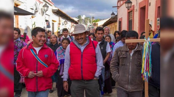 Pie de Foto.- El maestro Alberto Patishtan Gómez quien fuera preso político durante 13 años en el cereso 5 de San Cristóbal de las Casas. Fotografías de archivo 30 de noviembre de 2013 Moyses Zúñiga Santiago.