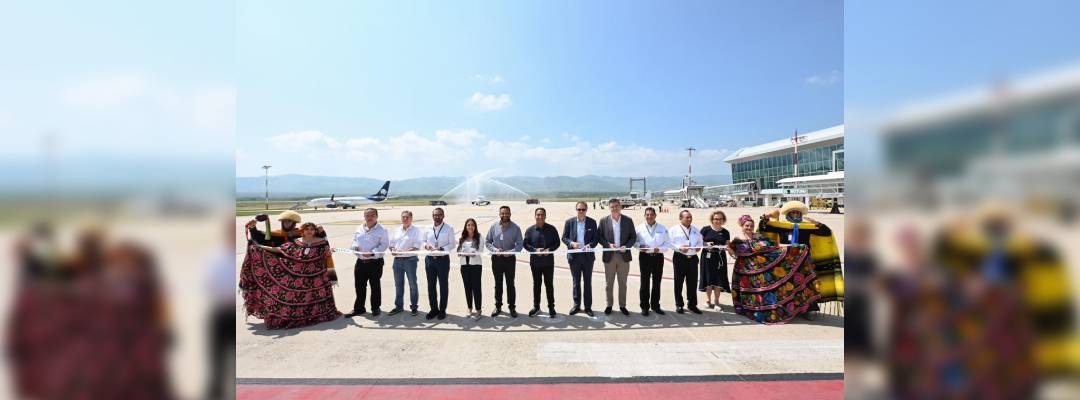Inaugura Eduardo Ramírez la ruta aérea internacional Tuxtla Gutiérrez-Houston de United Airlines